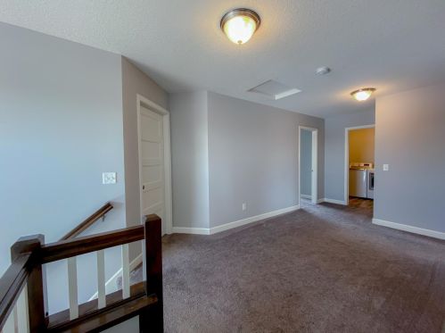 9515 Compass Pointe Rd, Saint Paul MN 55129 exterior