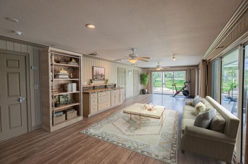 1891 Erwin Rd, Fort Pierce FL  34952-5517 exterior