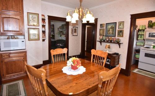 216 Wisconsin Ave, Canton, WI 54868-1458