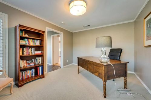 9672 Atherton Dr, Dallas TX 75243-6135 exterior