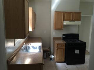 150 10th St, Newark NJ  07107-1406 exterior