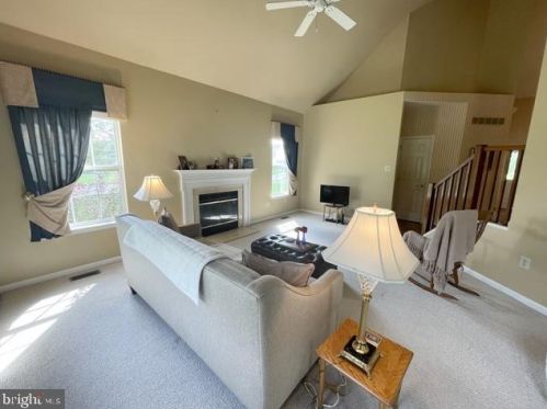 1706 Lafayette Dr, Jamison PA 18929-1643 exterior