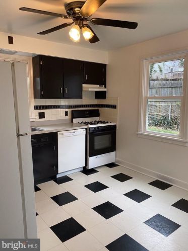 2909 Randolph Rd, Silver Spring MD  20902-1245 exterior