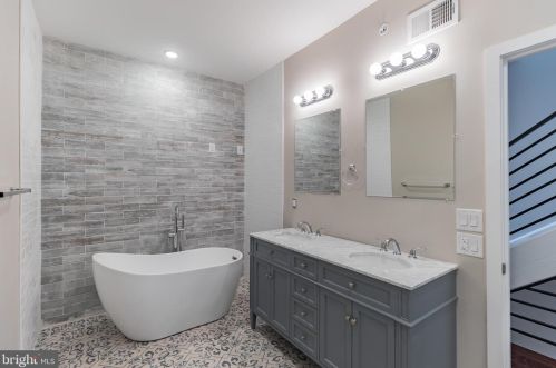 1508 Colorado St, Philadelphia PA 19145-2911 exterior