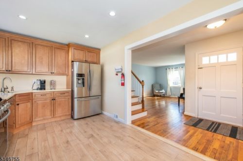 78 Mt Vernon St, Nutley NJ 07110-2568 exterior