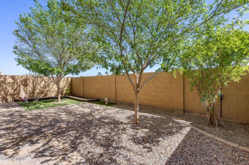 4831 4 Ave, Phoenix AZ 85041-5745 exterior