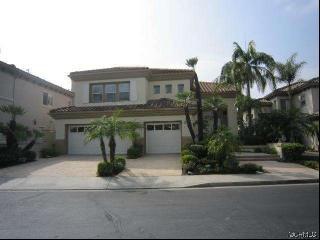 2330 Pinehurst Dr, Tustin, CA 92782-1142