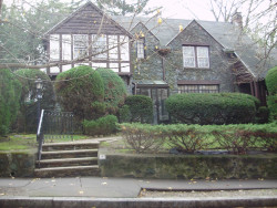 164 Cotton St, Newton MA  02458-2641 exterior