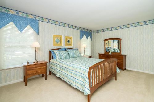 12108 Westwick Pl, Saint Louis MO exterior