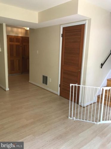 5005 Adrian St, Rockville MD  20853-3705 exterior