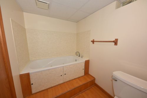 925 98, Milwaukee WI 53214-2634 exterior