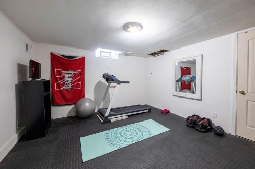 3050 89, Milwaukee WI 53222-3606 exterior