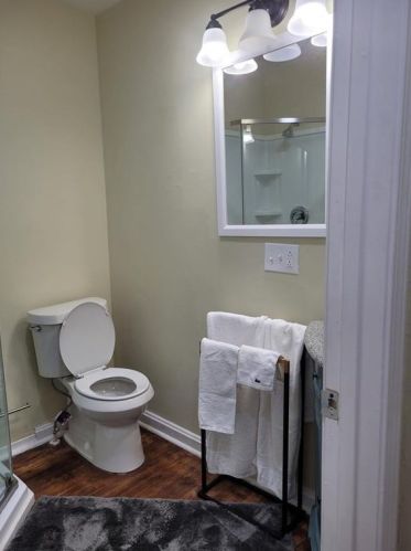 2383 Baker Rd, Atlanta GA 30318-6263 exterior