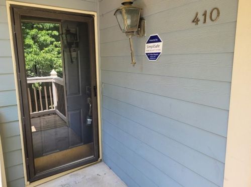 410 Abingdon Way, Atlanta, GA 30328-1680