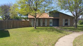 7414 Cloverglen Dr, Dallas TX  75249-1438 exterior