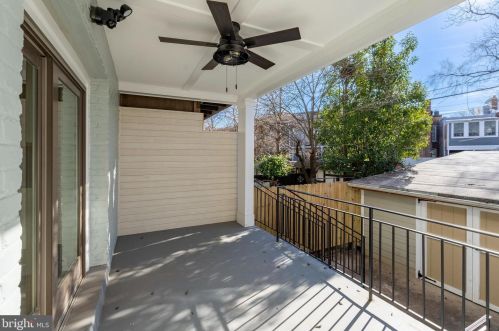 1337 Massachusetts Ave, Washington DC  20003-1540 exterior