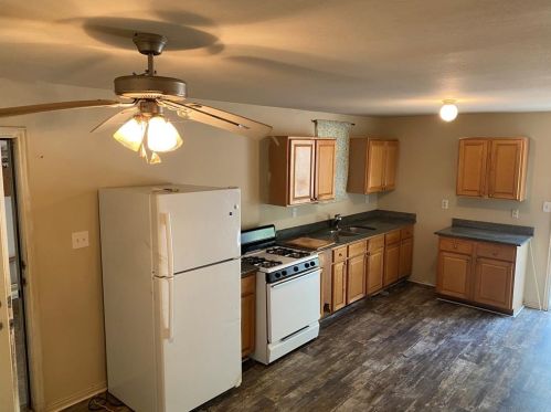 9801 Beckleycrest Ave, Dallas TX 75232-5604 exterior