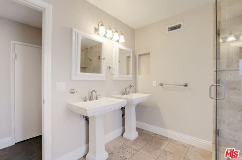 215 Delphia Ave, Brea CA exterior