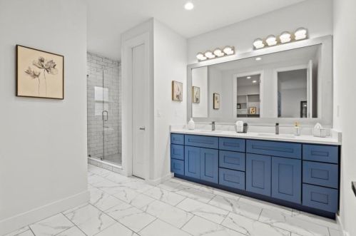 3279 Elm St, Atlanta GA 30318-8501 exterior