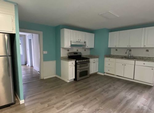 39 Delano St, Poughkeepsie NY  12601-3006 exterior