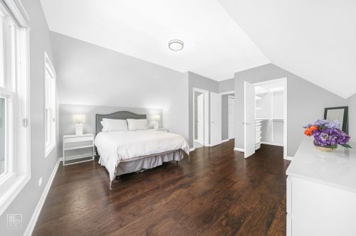 3142 Christiana Ave, Chicago IL 60651-4148 exterior