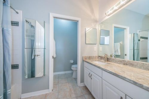 10320 Millport Dr, Tampa FL  33626-1706 exterior