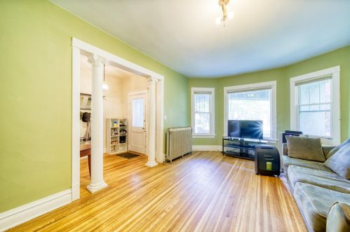 3649 Keeler Ave, Chicago IL 60641-3041 exterior