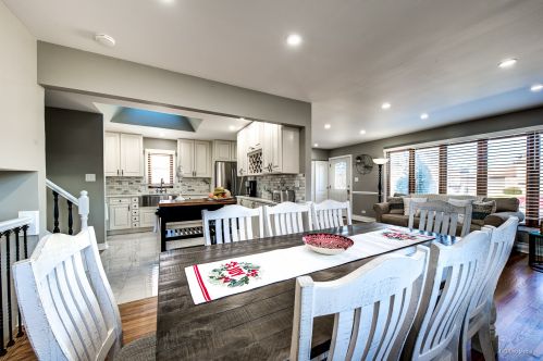 4905 124 St, Chicago IL 60628-7240 exterior