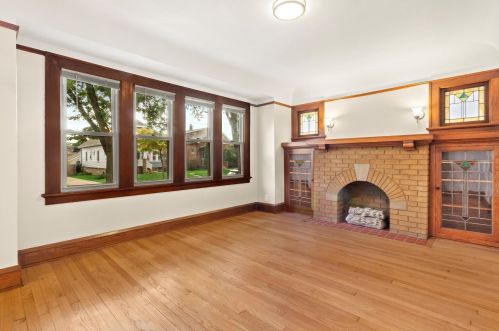 1345 57th St, Milwaukee WI  53214-3430 exterior