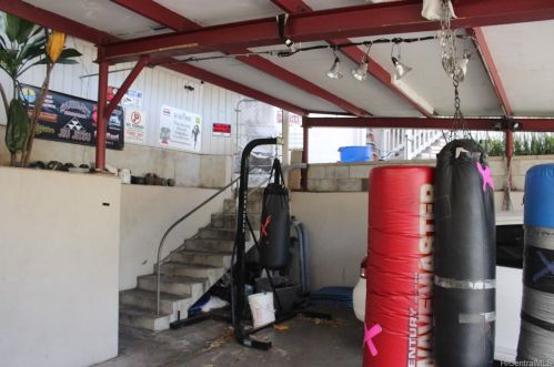 1402 Lusitana St, Honolulu HI 96813-1625 exterior