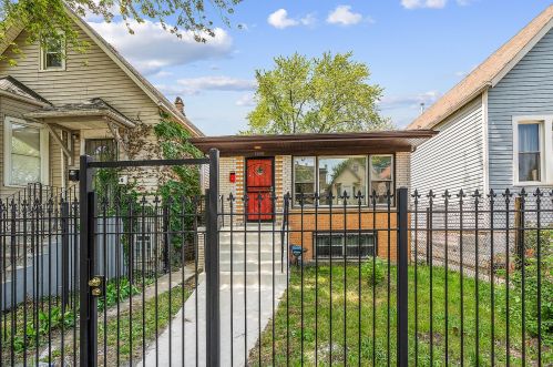 5350 Justine St, Chicago, IL 60609-5812