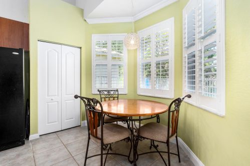 5725 Spanish Riv Rd, Fort Pierce FL exterior