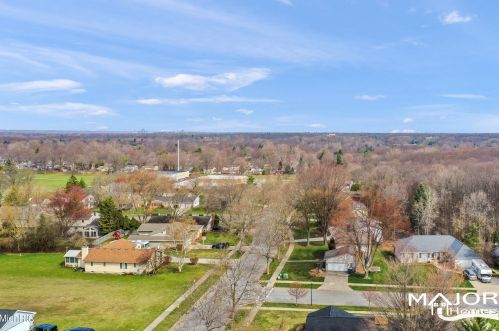 4010 Chamberlain Ave, Grand Rapids MI 49508-2615 exterior