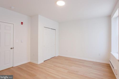 1602 17 St, Philadelphia PA 19132-3930 exterior