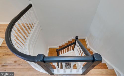 145 U St, Washington DC 20001-2338 exterior