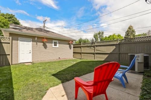 4100 Central Ave, Chicago IL 60639-2934 exterior