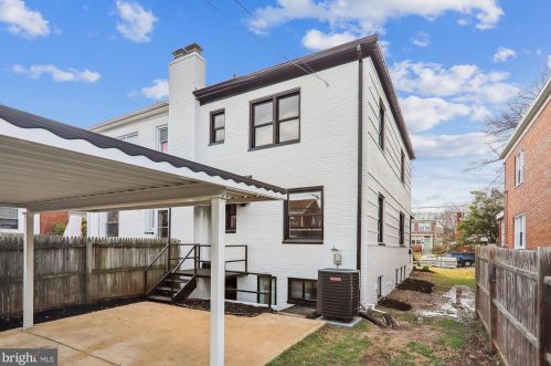 4963 12 St, Washington DC 20003-1414 exterior