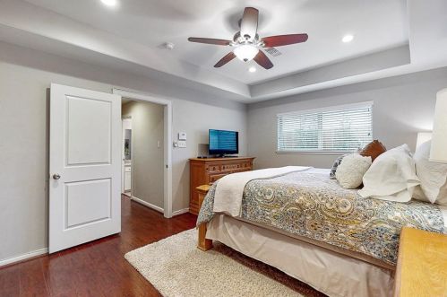 2018 Thousand Pne Dr, Humble TX 77339-3147 exterior