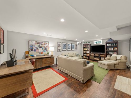 349 Arlington Ave, Elmhurst IL 60126-3546 exterior