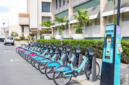 747 Amana St, Honolulu HI 96814-5115 exterior