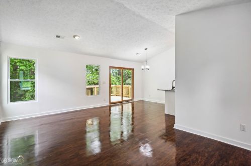 5442 Glen Haven Dr, Atlanta GA  30349-6481 exterior