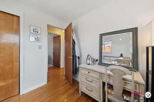 283 Longleaf Dr, Moon Twp PA  15108-3135 exterior