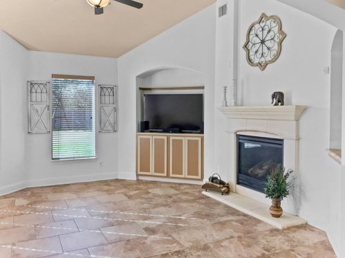 27426 Saddle Creek Ln, Fulshear TX 77441-1103 exterior