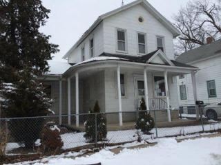 752 Front St, Aurora IL  60505-2757 exterior