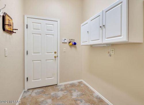 1831 Placita Canoa Azul, Green Valley AZ 85622-8079 exterior