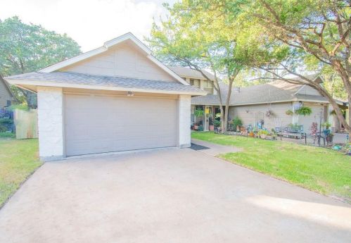 12408 Coronet St, Austin, TX 78727-5306