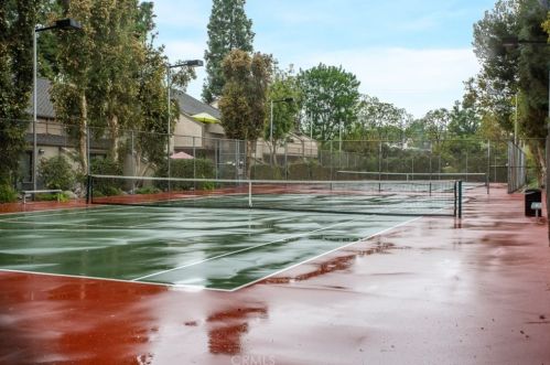 1634 Clear Springs Dr, Fullerton CA 92831-1881 exterior