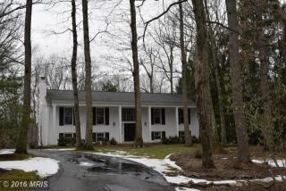 1180 Daleview Dr, Mc Lean, VA 22102-1540