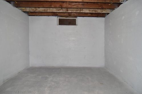 261 Admiral St, Providence RI 02908-1331 exterior