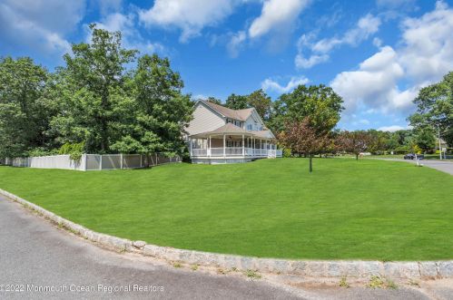 38 Bridgewater Ct, Jackson Twp NJ 08527-4030 exterior